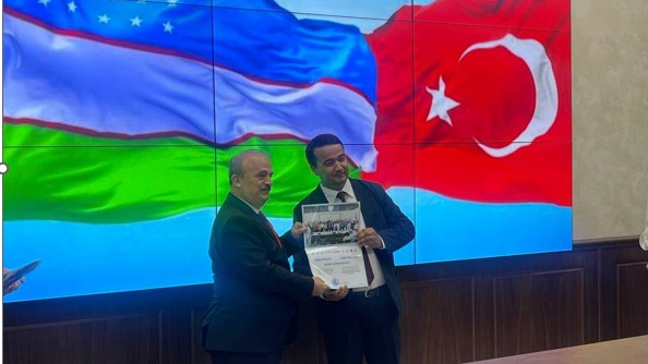 Özbekistan Kültür Gezi Notları (2) : Türk Taziye Geleneği ve Taşkent’in Kadim Mahalle Kültürü